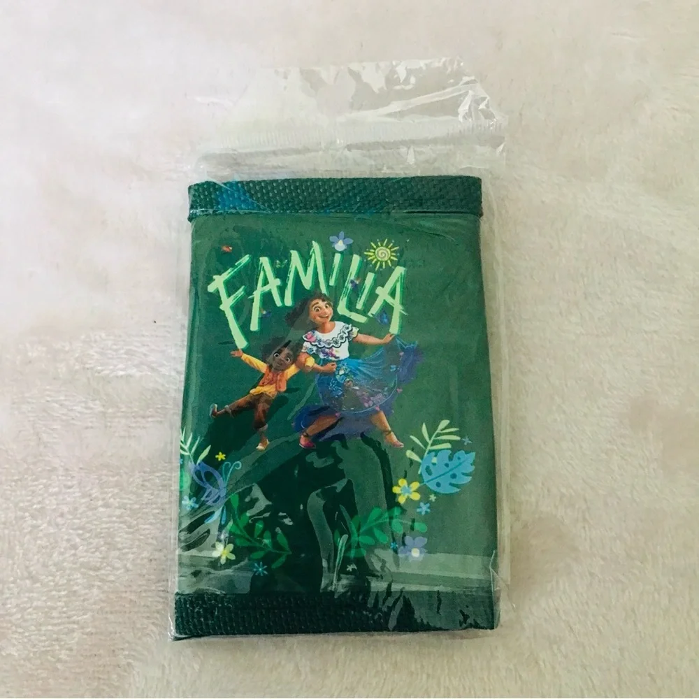 ✨✨5/$10✨✨ Disney Encanto Trifold Girls Boys Kids Wallet, Velcro BRAND NEW